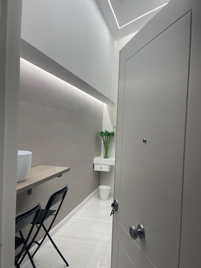 Gravina 5 Apartment Napoli Bagian luar foto